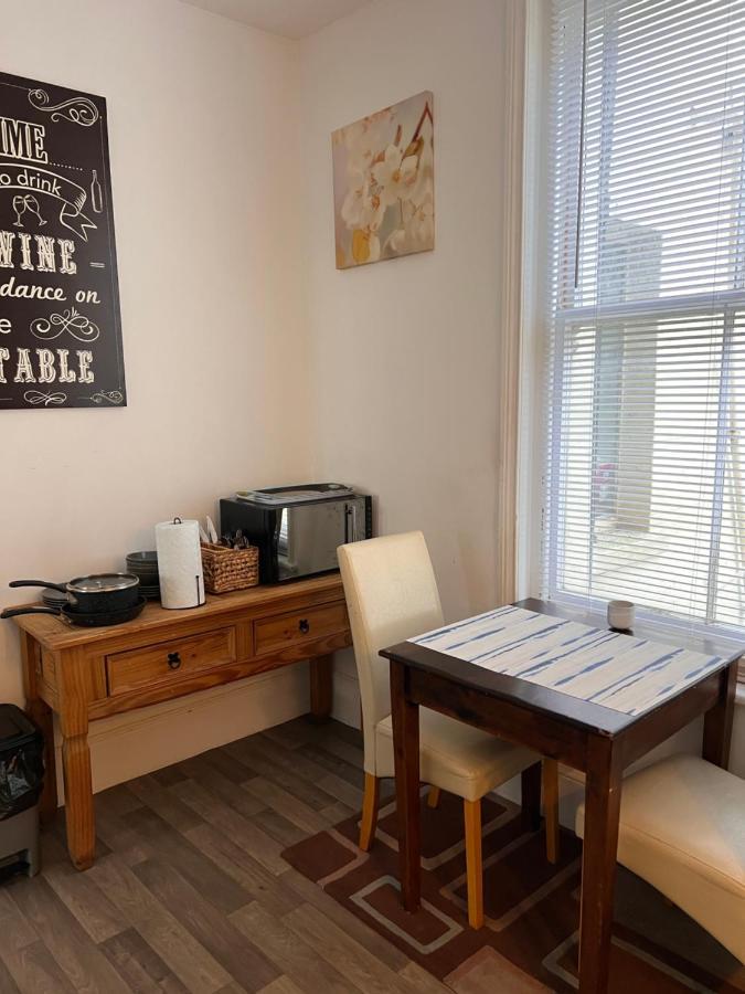 Lovely - 1 Bedroom Flat In Hastings Town Centre Exteriér fotografie